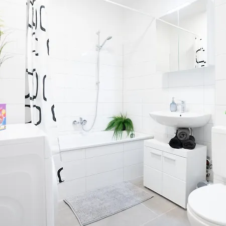 With Balcony In 아파트 *