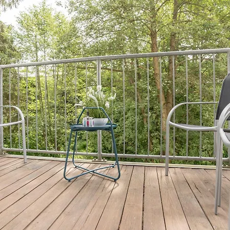 With Balcony In 아파트 *